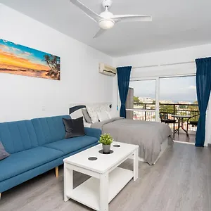  Apartamento Holiday Piscina, Playa Parking A 5 Min Caminando Del Puerto De