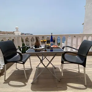 https://luar-del-carmen.in-canary-islands.com